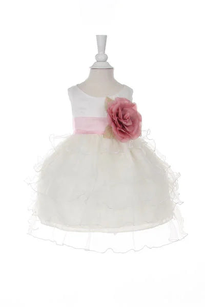 Little girl baby ruffle dress with an elegant flower clip